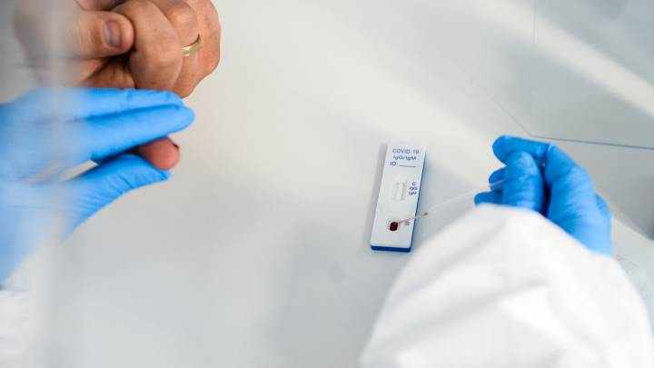 Euskadi registra 99 fallecidos en el última semana y suma otros 748 contagios