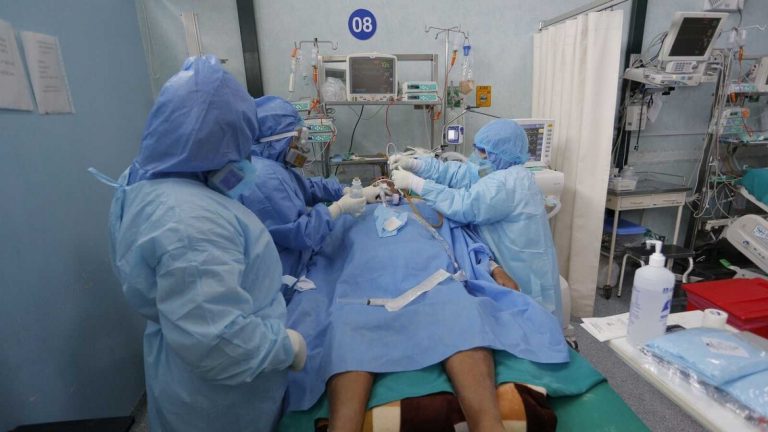 Euskadi contabiliza 71 fallecidos en la última semana, 28 menos que la anterior