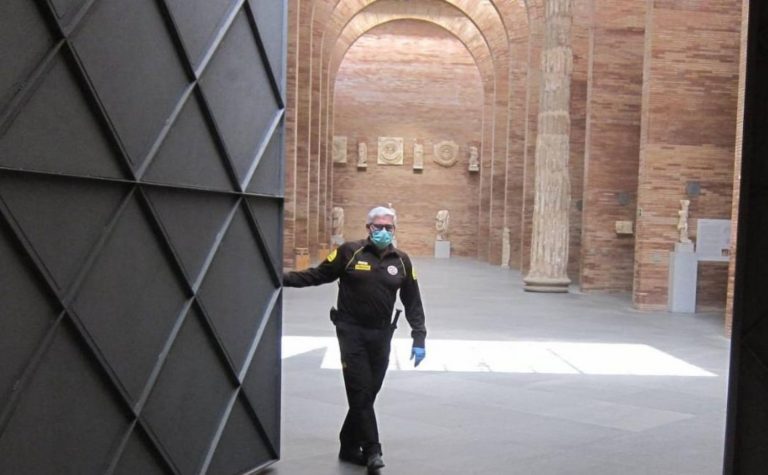 Extremadura reabre con límite de aforo comercios, museos, cines e instalaciones deportivas