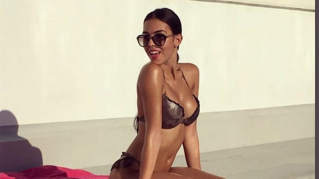 Georgina Rodríguez las barre a todas: los posados medio desnuda que envidian Pilar Rubio y Wanda Nara
