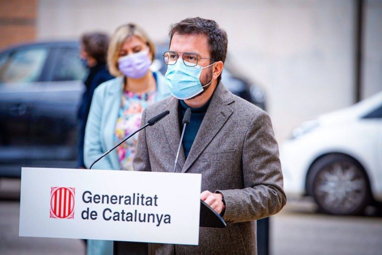 Gobierno catalán atribuye la prórroga de medidas a un «estancamiento» de la evolución