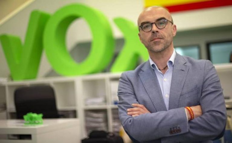 Vox ve «miserable» que el PP les compare con Bildu