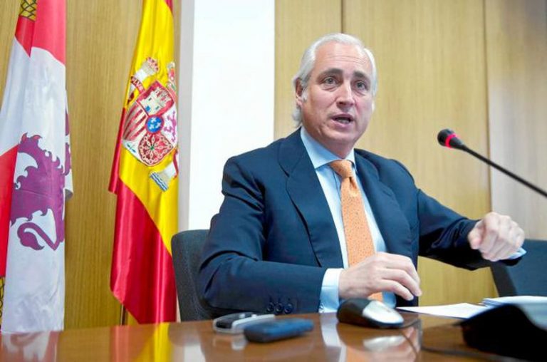 Presidente del TSJCyL: «La democracia se pone en solfa desde que el Partido Comunista forma parte del Gobierno»