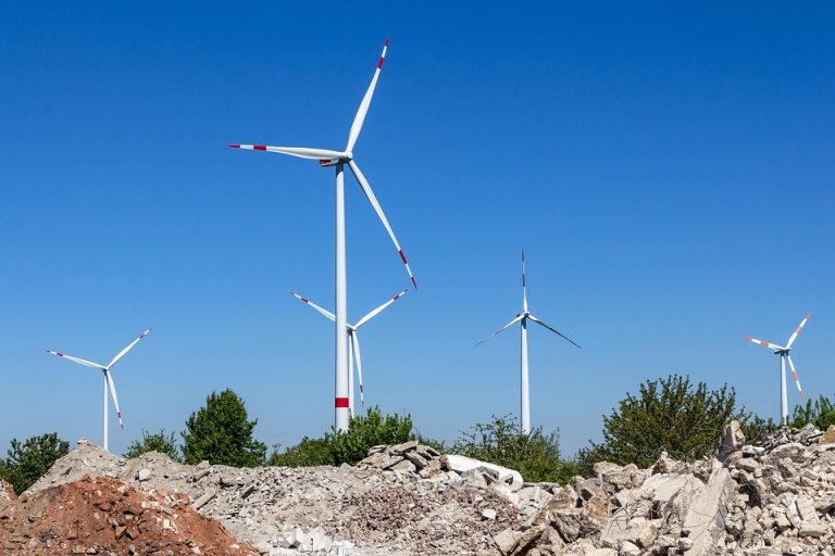 La eólica ve «imprescindible» garantizar una mayor capacidad en las subastas para el sector