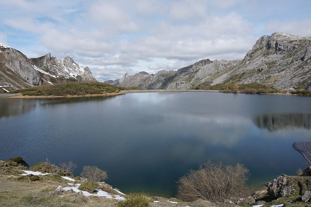 Estos Son Los Lagos Más Bonitos De España