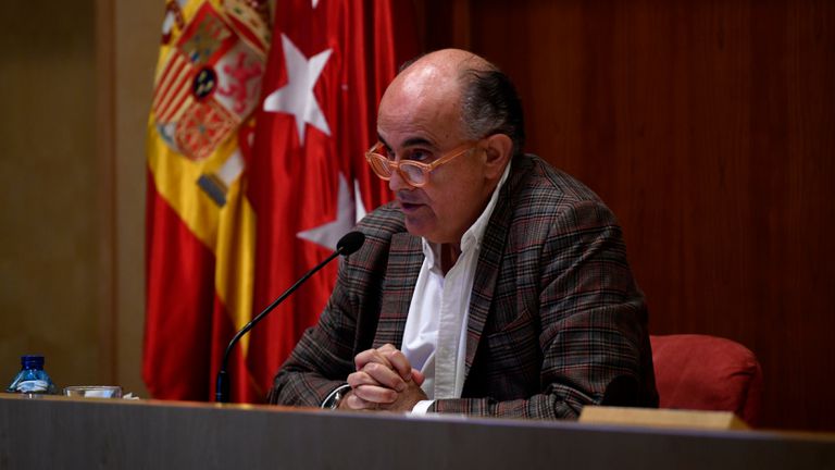 Madrid levanta las restricciones en 31 zonas básicas y 7 localidades