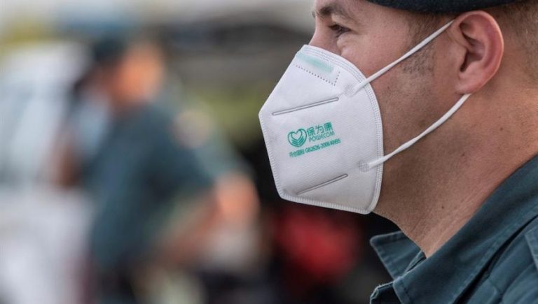 Este es el truco para saber si tu mascarilla FFP2 está bien puesta y te protege