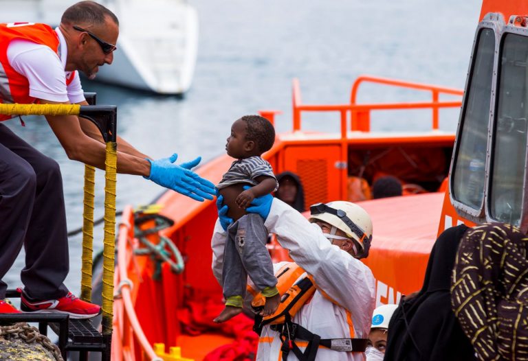 UNICEF pide al Gobierno planes de contingencia «eficaces» para los menores migrantes en Canarias