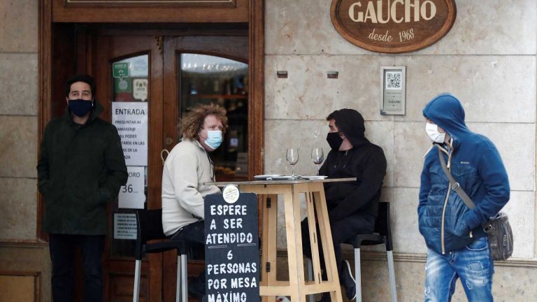 Navarra reabre el 26 de febrero el interior de la hostelería