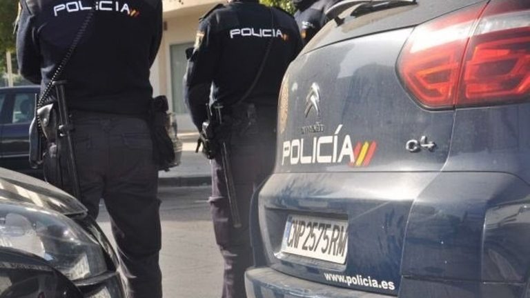 Desmantelado un ‘narcopiso’ en un recinto escolar de San Blas