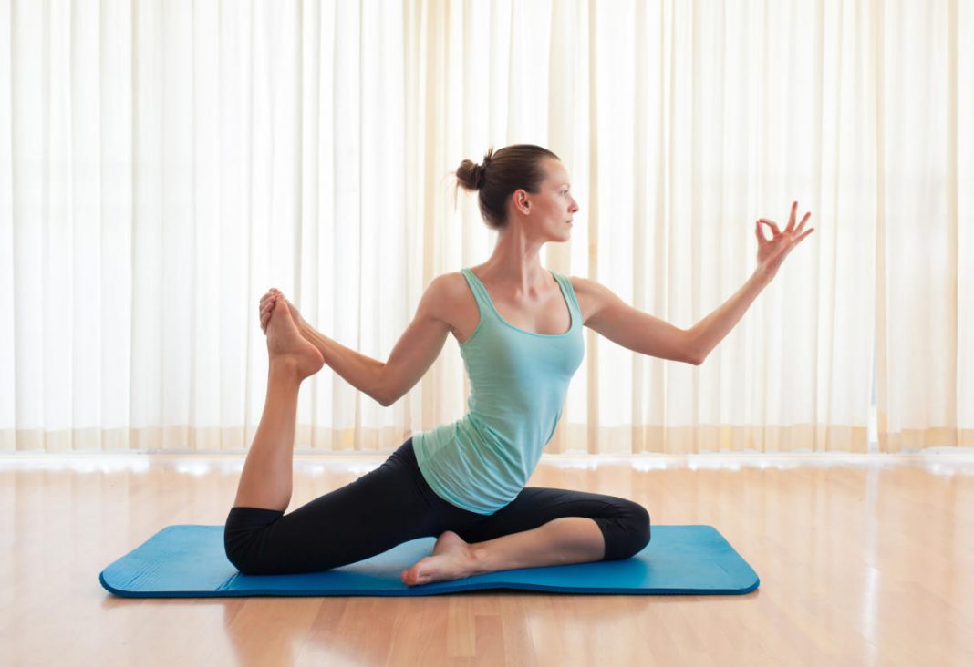 Qué es el ashtanga yoga