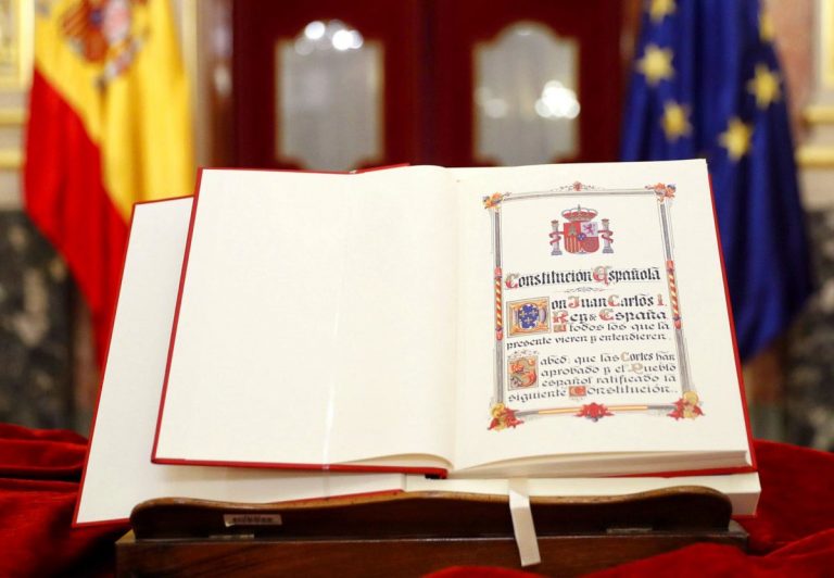 Qué es una constitución