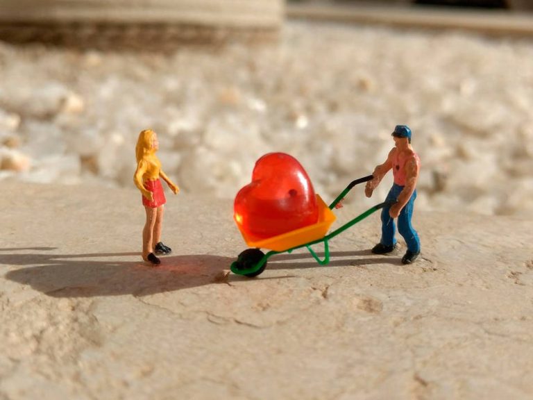 San Valentín: regalos curiosos y tecnológicos para sorprender a tu pareja
