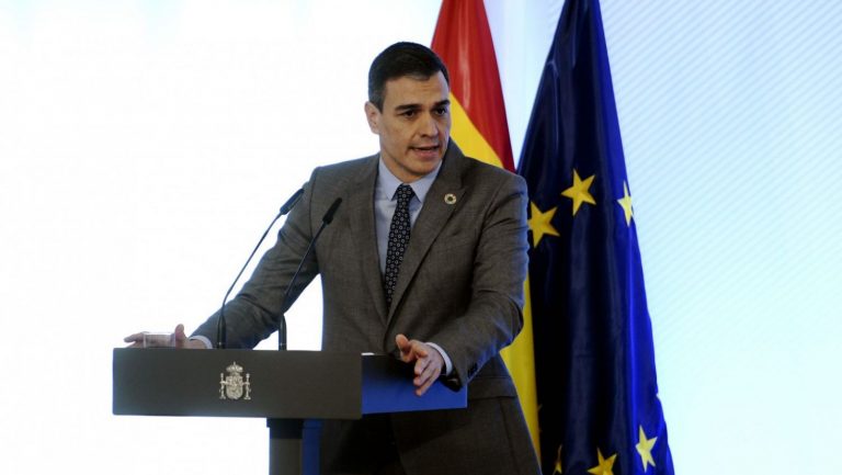 Sánchez avisa de que la violencia es «inadmisible» en una «democracia plena»