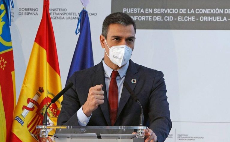 Sánchez defiende «romper la preponderancia» de la España radial de ferrocarril