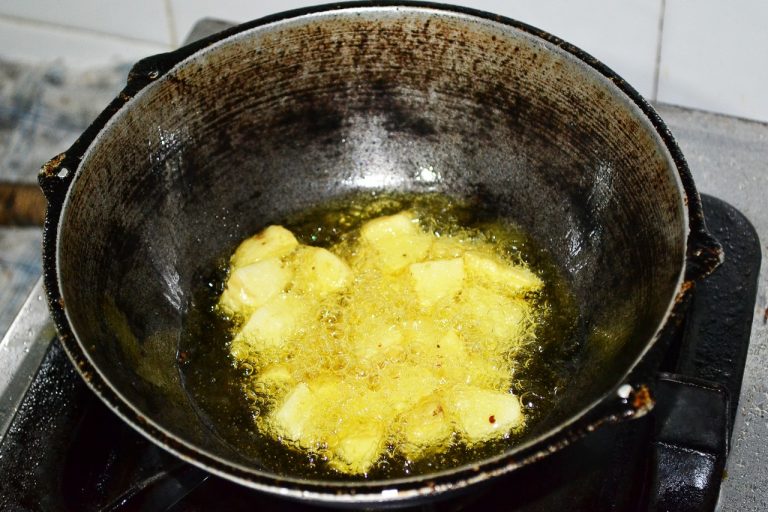 Aceite: ¿cuántas veces se puede calentar en la sartén sin que se vuelva tóxico?