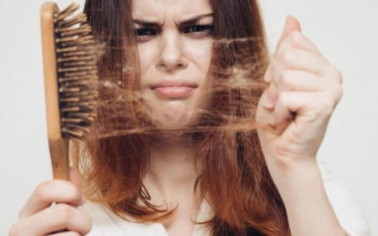 ¿Se te cae el pelo? Esta es la vitamina que te hace falta