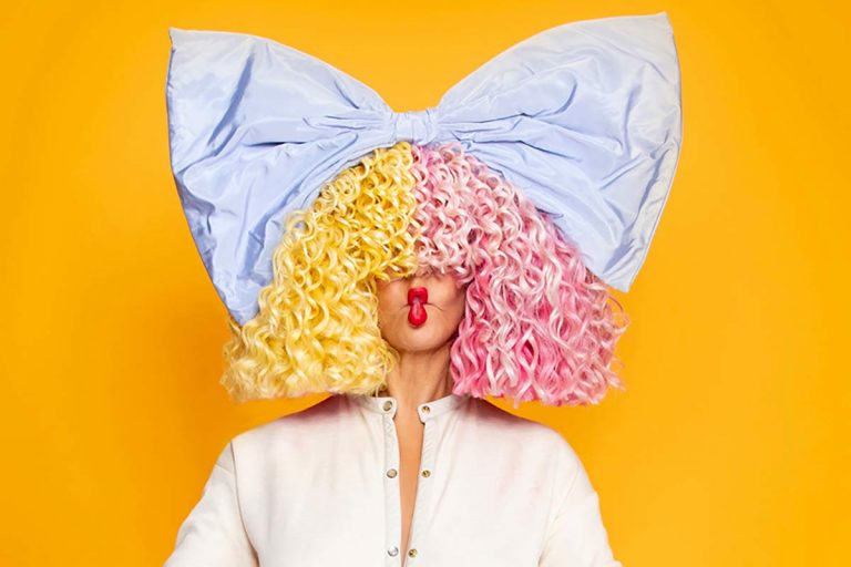 «Music» de Sia, su nuevo álbum y película