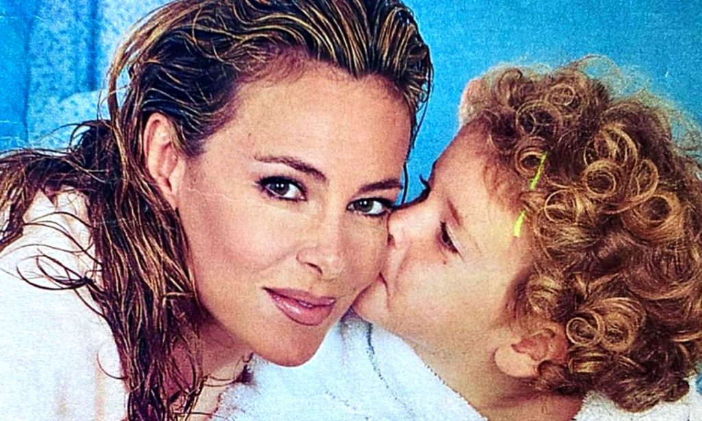 No Levanta Cabeza: Las Desgarradoras Declaraciones De Ana Obregón Sobre Su Hijo