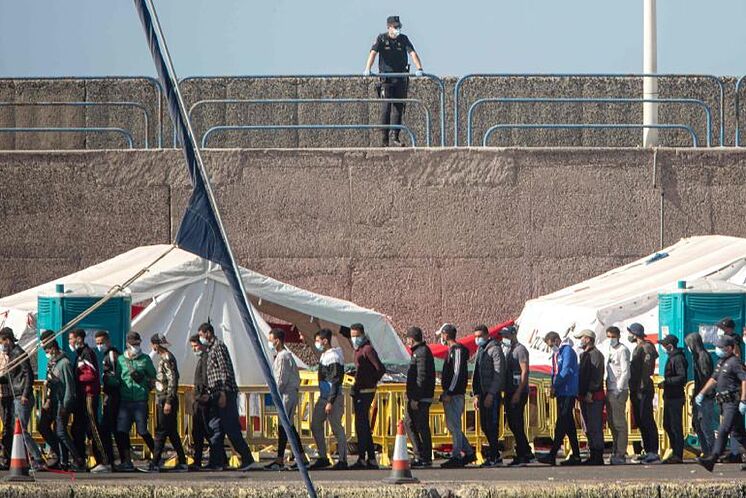 Podemos exige a Marlaska que actúe ya ante la crisis migratoria en Canarias