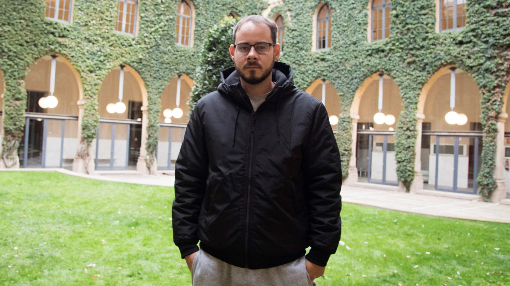 Pablo Hasel En El Patio De La Universidad De Lleida.