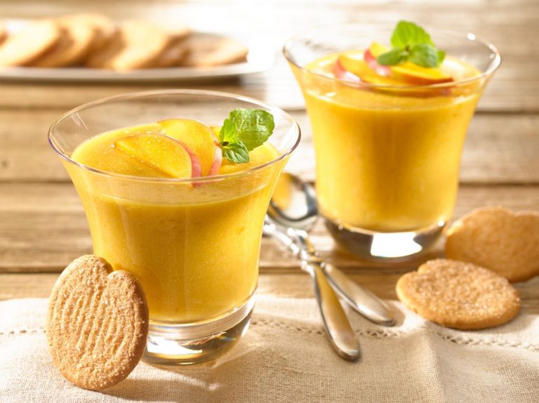 Cómo hacer un pudin de coco y mango