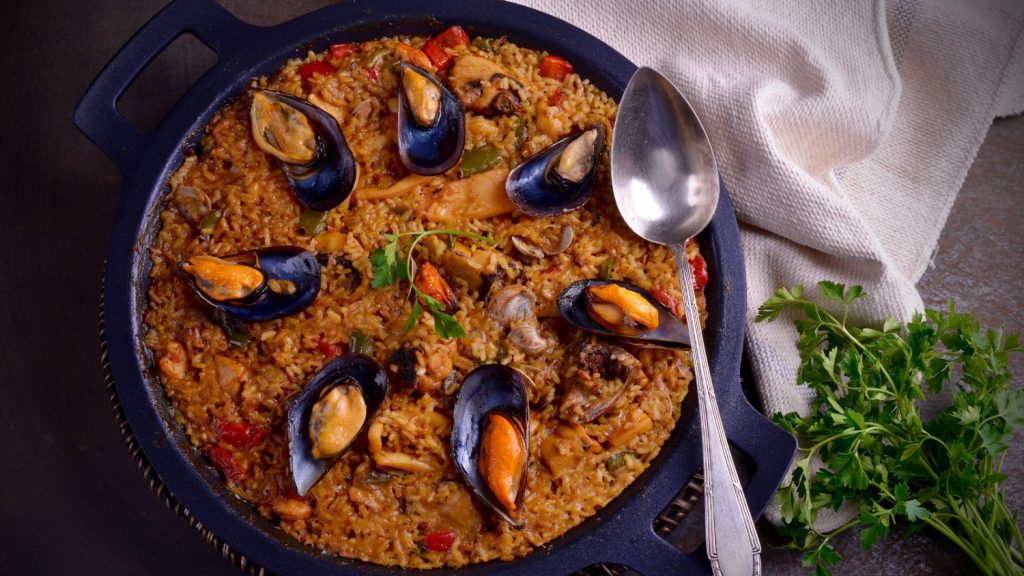 Paella: el ingrediente secreto que debes ponerle para que salga espectacular