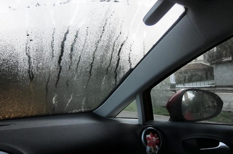 Adiós A Los Parabrisas Del Coche Empañados