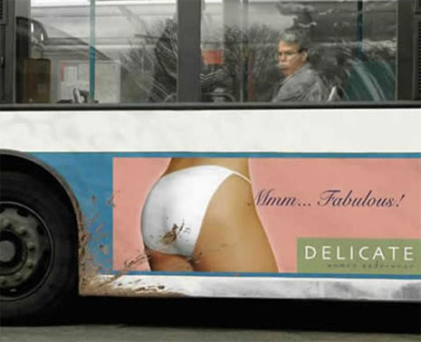 16 Sitios Ridículos Donde Pusieron Publicidad 15
