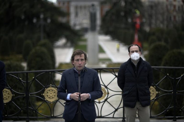 Almeida, sobre la vacunación de las infantas: «No le han quitado la vacuna a ningún español»