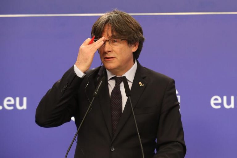 Egea reprocha a Iglesias que se ponga de parte de «un prófugo de la justicia»