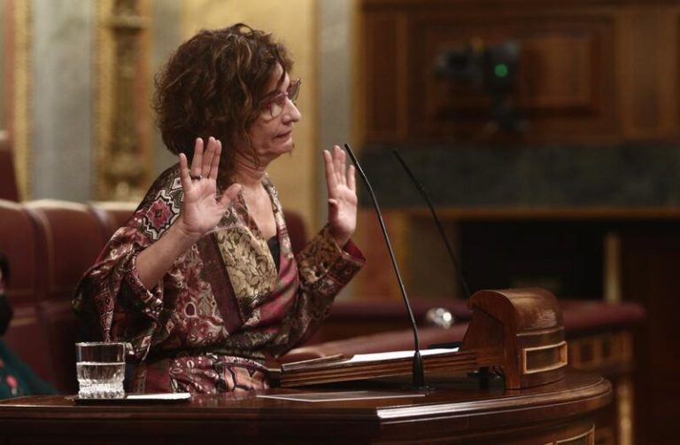 Mª Jesús Montero habría gestionado la salida de Iglesias de otra manera: «Nos quedamos chocados»