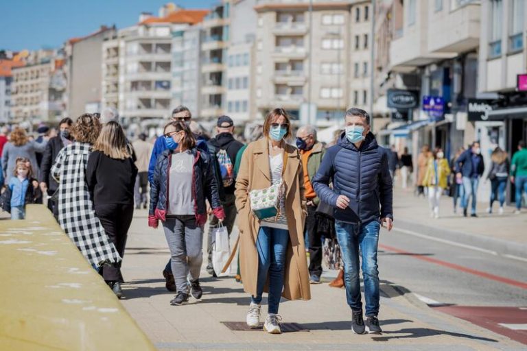 La Eurocámara pide que la cuarentena sea el «último recurso» y avala el certificado de inmunidad para turistas