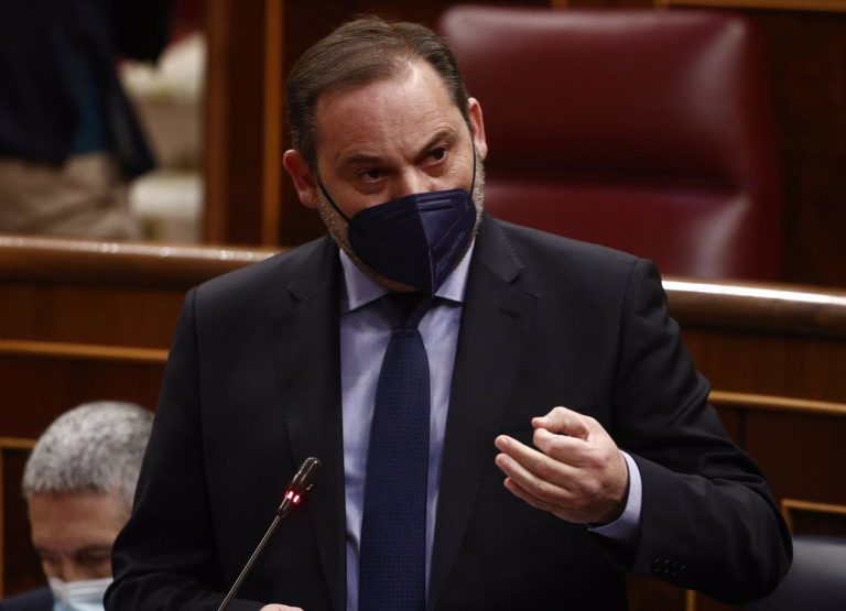 Eurodiputados de UP y ERC presionan a Ábalos para que regule el precio del alquiler