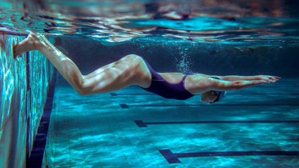 Apúntate A La Natación O Encuentra En El Ciclismo La Forma De Acabar Con Al Agujetas