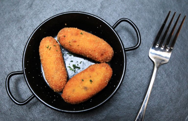 Triunfa en la cocina con las croquetas de jamón al estilo Alberto Chicote