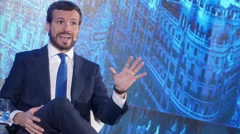 Casado ve al PP «reforzado» tras las mociones y prevé «vientos de cambio pronto»