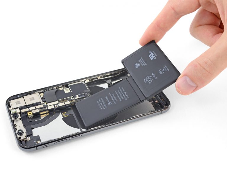 Cómo cambiar la batería de un iPhone