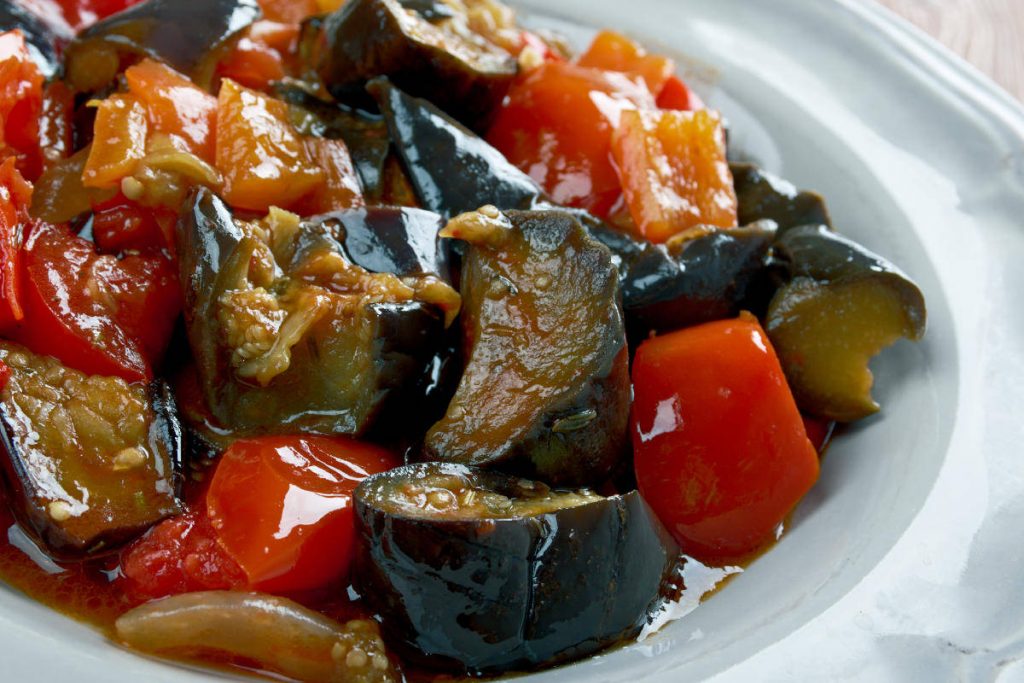 ¿Cómo Hacer Una Caponata Siciliana Espectacular?