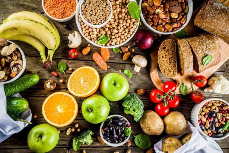 ¿Odias hacer dieta? Así puedes mantener la línea sin privarte