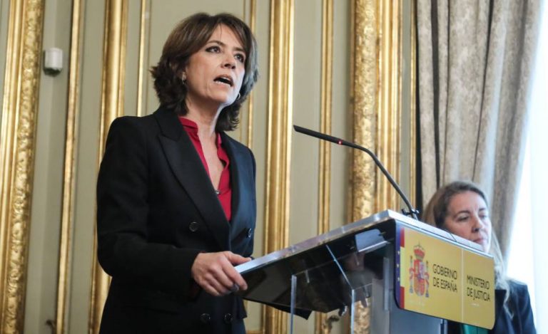 Delgado se reúne con fiscales para potenciar la lucha contra el narcotráfico en el Campo de Gibraltar