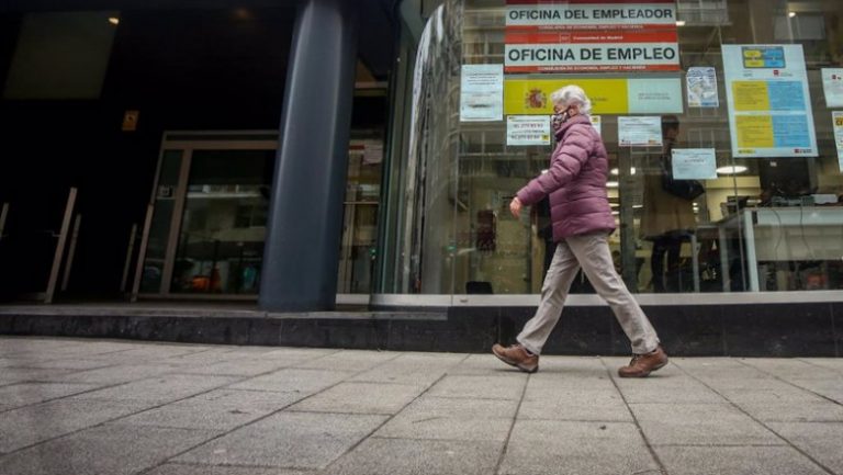 El SEPE no opera aún con normalidad, pero recupera el servicio de cita previa