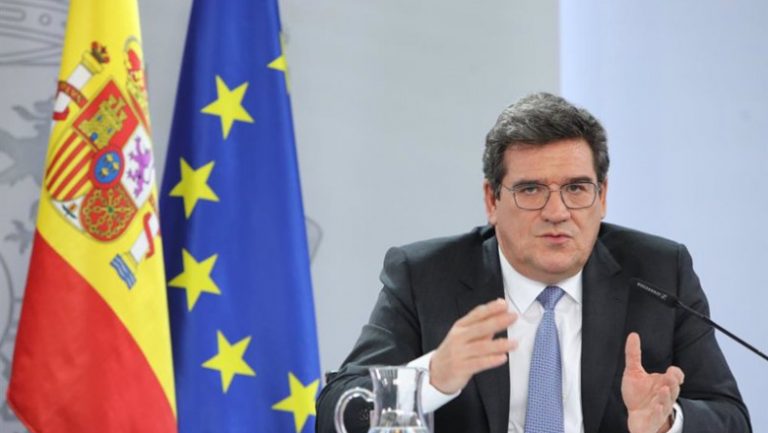 Escrivá dice que las negociaciones del nuevo RETA están «muy avanzadas»