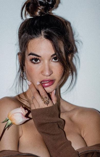 Estela Grande 5
