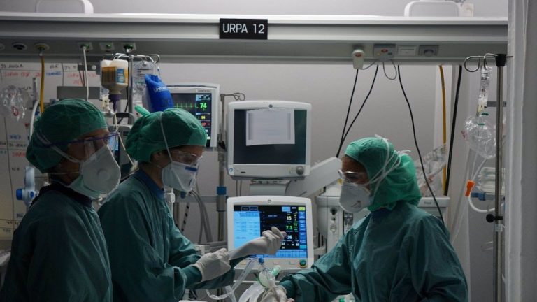 Los casos bajan hasta los 72 en Extremadura en una jornada sin muertos