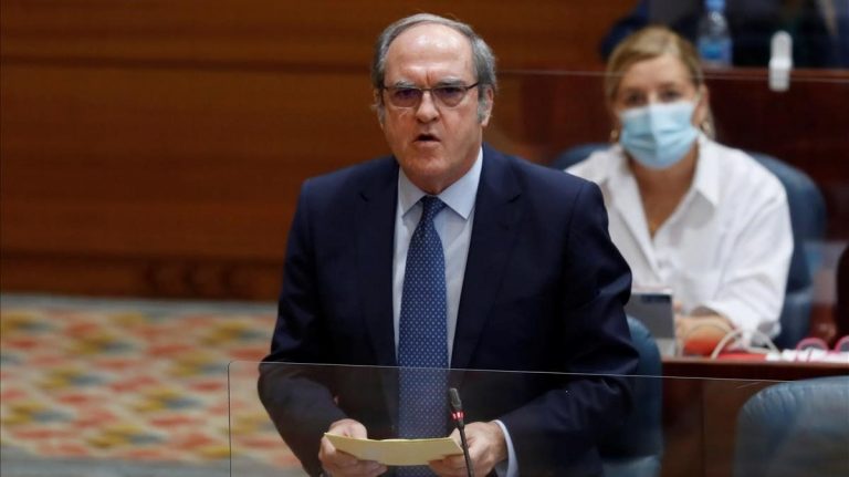 Gabilondo acusa a Ayuso de ser la «responsable» del crecimiento de la cuarta ola