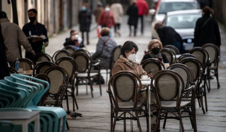 Galicia se plantea ampliar horarios de hostelería la próxima semana