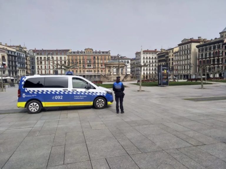 Investigados dos menores en Pamplona por agredir a un joven y grabarlo