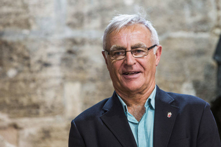 Alcalde valenciano: «Estoy muy satisfecho de la gestión y la colaboración con el mundo fallero»