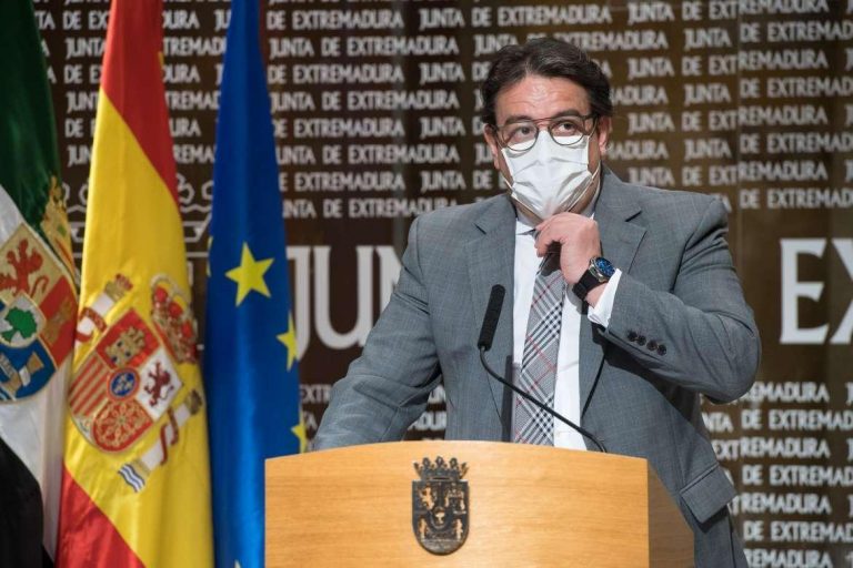 Extremadura tiene datos «aceptables» pero que hay que «consolidar» frente a las variantes